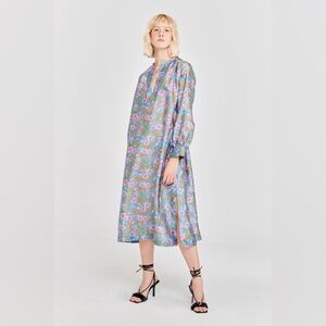 BAUM UND PFERDGARTEN Aradin Dress Floral Purple Blue Orange